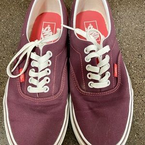 VANS  “Era” style - W10, excellent condition